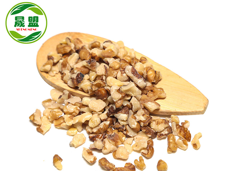 Broken Pieces Walnut Kernels